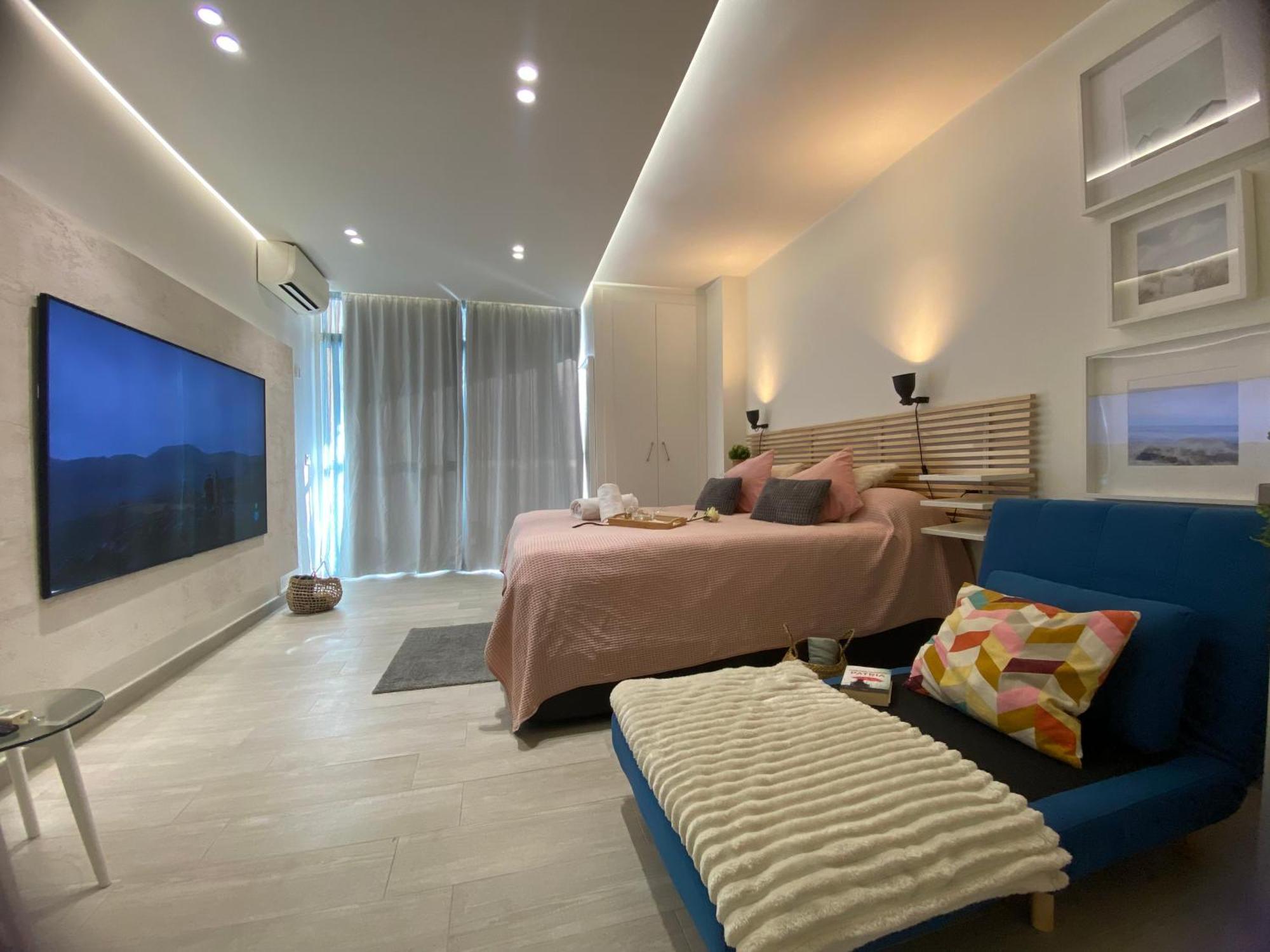 Studio With Views Next To Puerto Marina The Green Door Беналмадена Екстериор снимка